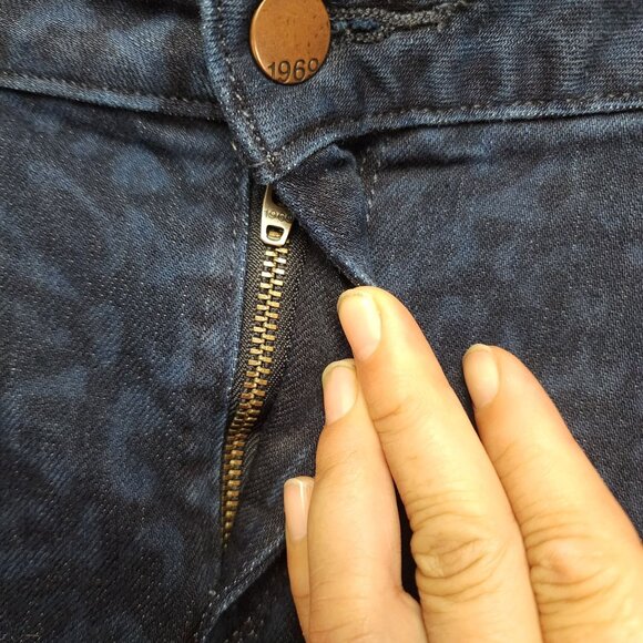 Gap Jeans Womens 35 Blue Cheetah Print Always Skinny Cotton Blend - Picture 8 of 14